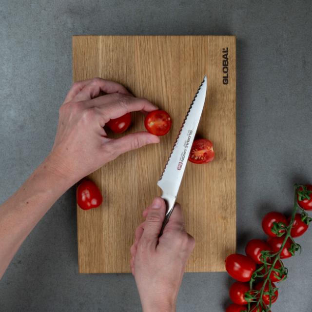 Universalkniv 15 cm takket, venstreslebet