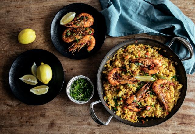 Serveringspande i carbonstål 30 cm